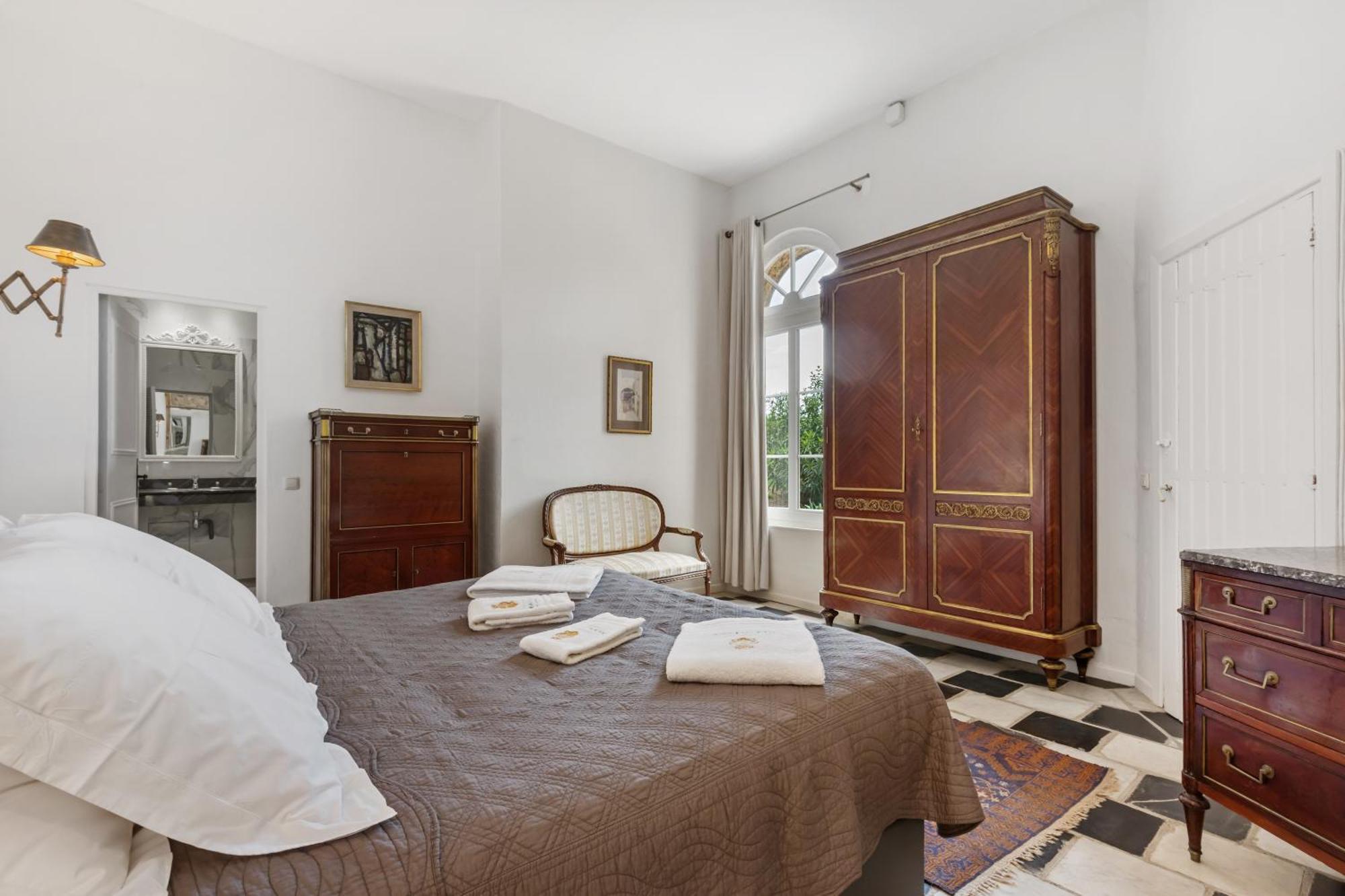 Aparthotel Chateau Hermitage De Combas Servian Pokoj fotografie