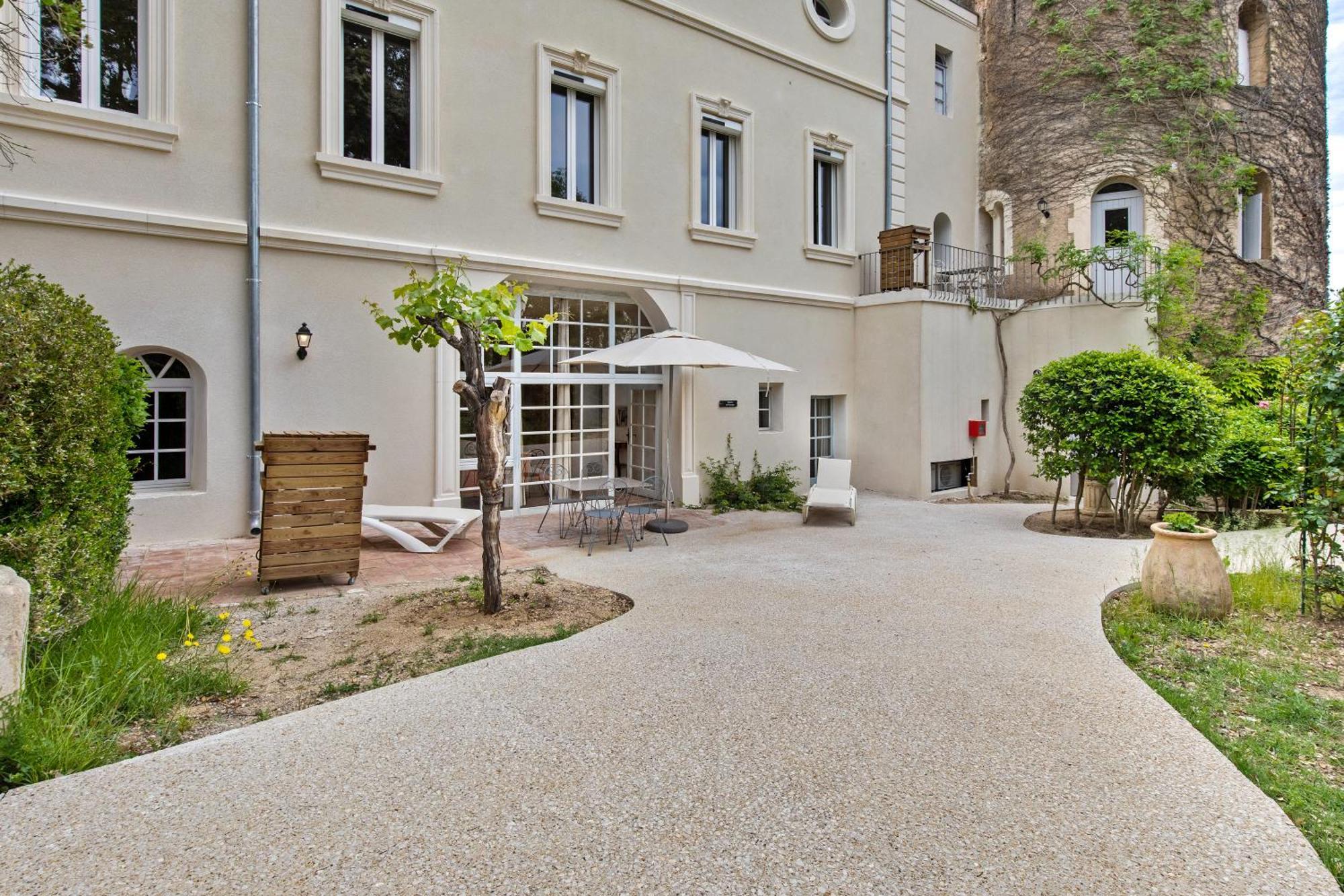 Aparthotel Chateau Hermitage De Combas Servian Pokoj fotografie